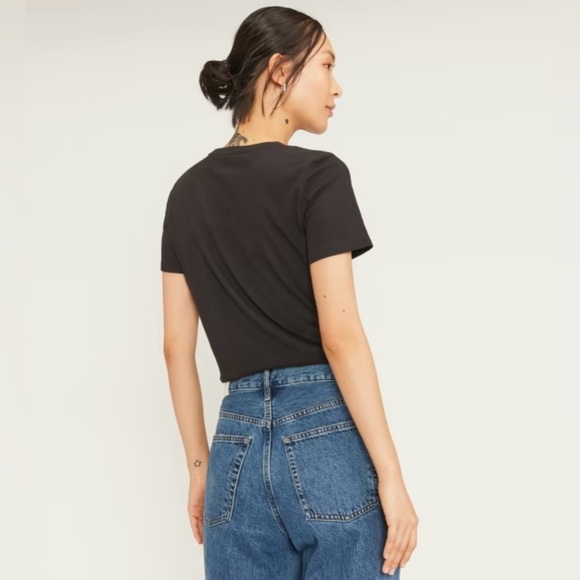 A316. Everlane The Organic Cotton Crew Tee - Picture 3 of 4